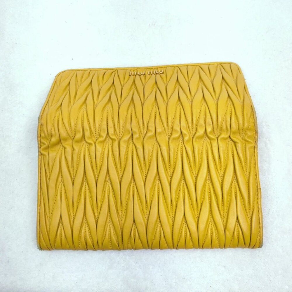 Miu Miu Wallet Matelasse Flap Long Wallet Calfskin Mustard Yellow No Returns - Picture 8 of 16